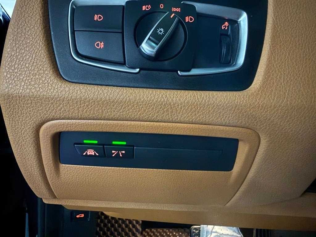 BMW 그란투리스모 3시리즈 GT (F34) GT 320D 럭셔리 이미지 15