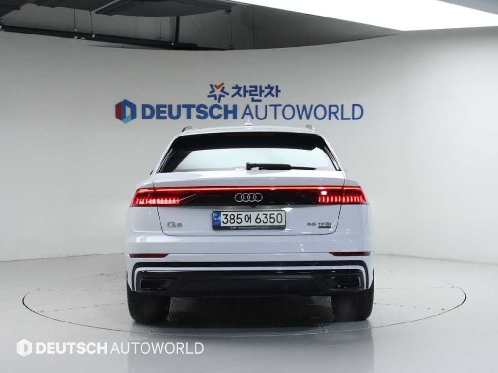 아우디 Q8 55 TFSI 콰트로 프리미엄 이미지 4
