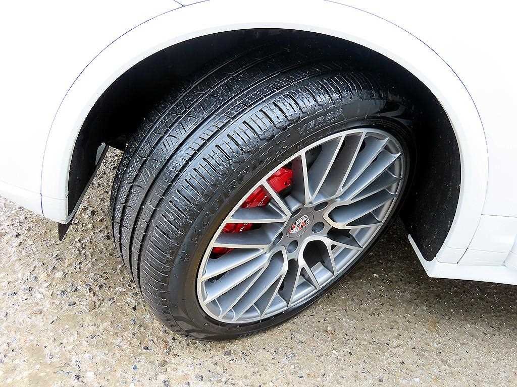 포르쉐 카이엔 뉴 카이엔 4.2 S 디젤 이미지 20