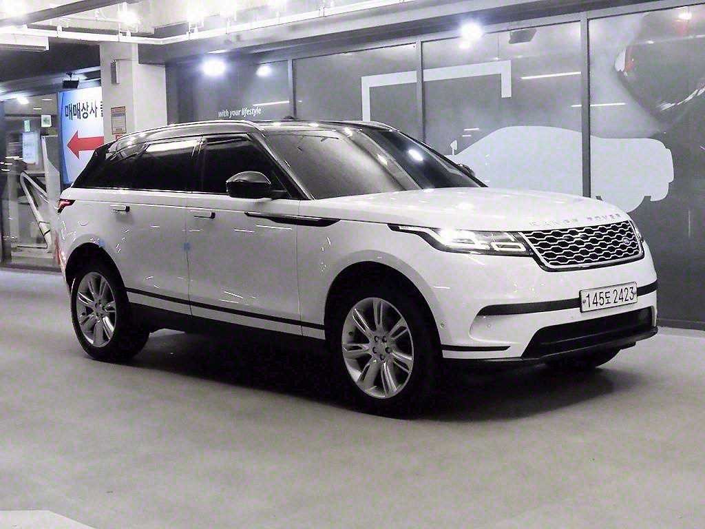 랜드로버 레인지로버 벨라 2.0 D240 R-다이나믹 SE 이미지 1