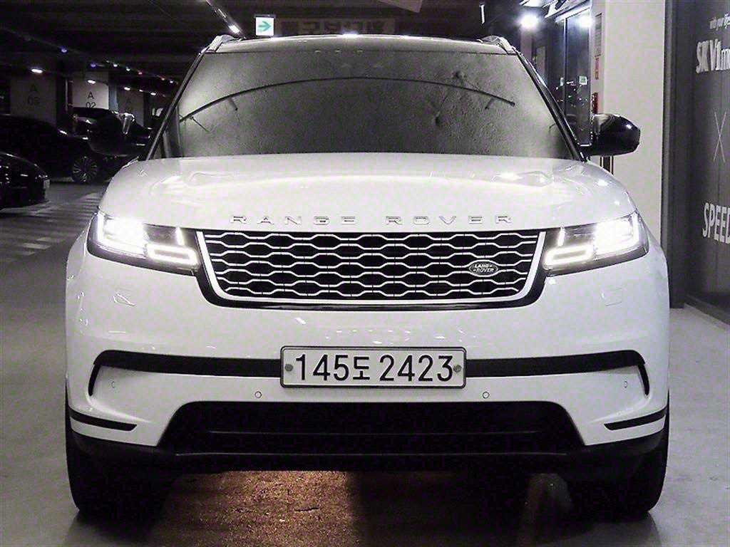 랜드로버 레인지로버 벨라 2.0 D240 R-다이나믹 SE 이미지 2