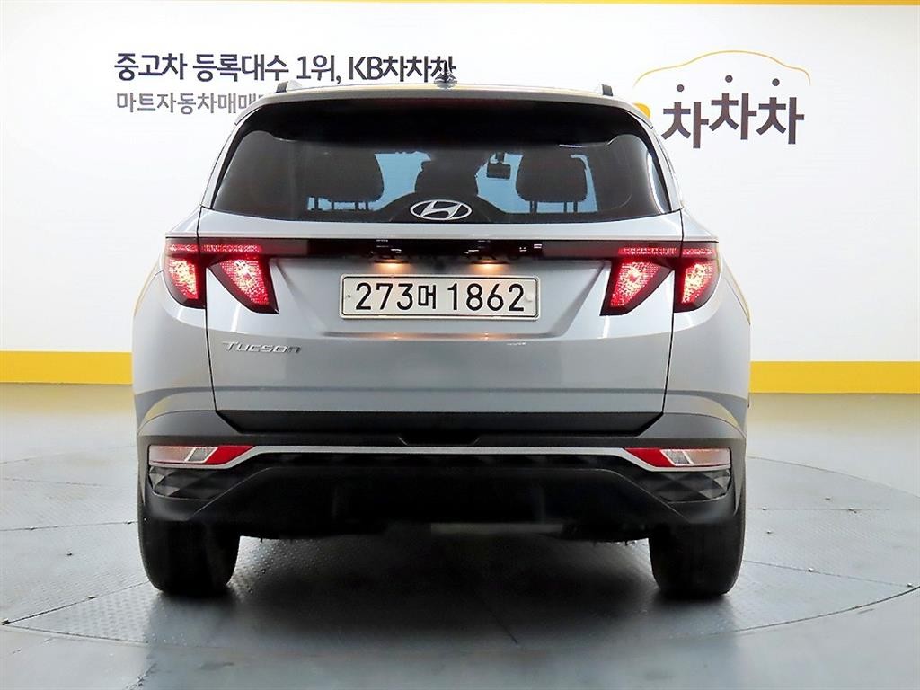 현대 투싼 투싼 (NX4) 디젤 2.0 2WD 프리미엄 이미지 3