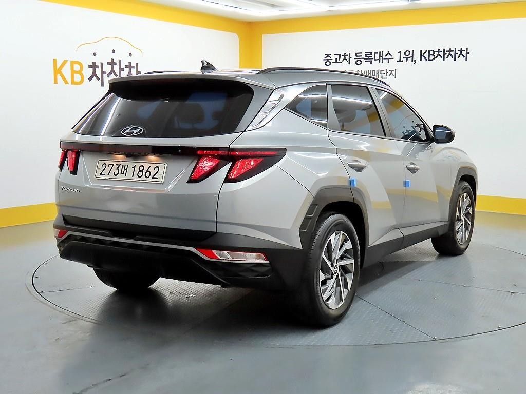현대 투싼 투싼 (NX4) 디젤 2.0 2WD 프리미엄 이미지 4