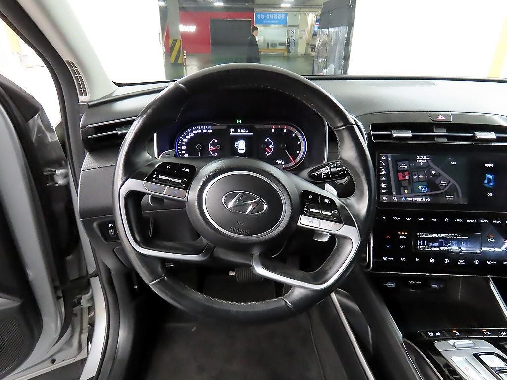 현대 투싼 투싼 (NX4) 디젤 2.0 2WD 프리미엄 이미지 9