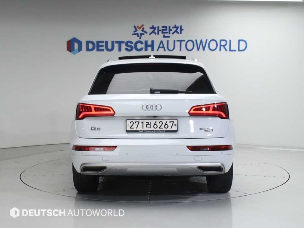 아우디 Q5 Q5 (FY) 50 TDI 콰트로 프리미엄 이미지 4