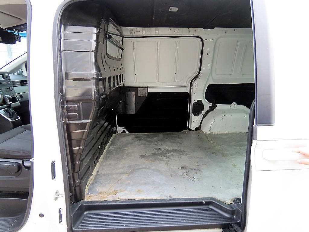 현대 스타리아 2WD 디젤 카고 스마트 3인승 이미지 6