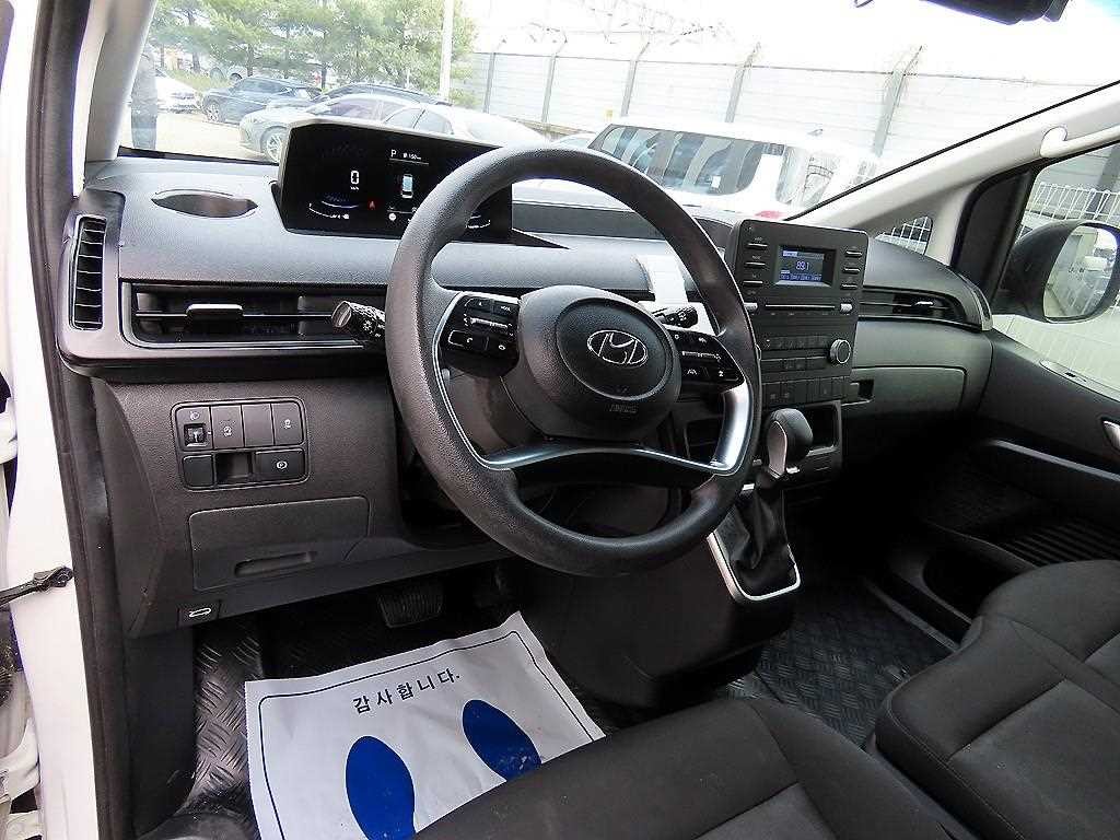 현대 스타리아 2WD 디젤 카고 스마트 3인승 이미지 7