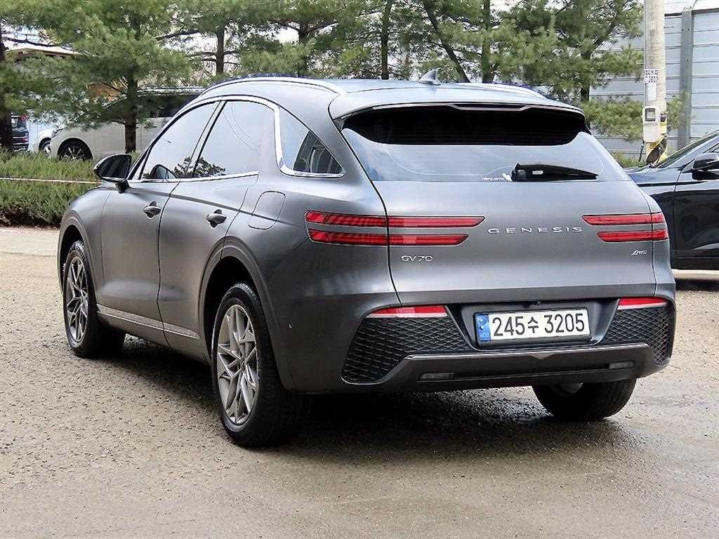 제네시스 GV70 2.2 디젤 AWD 이미지 3