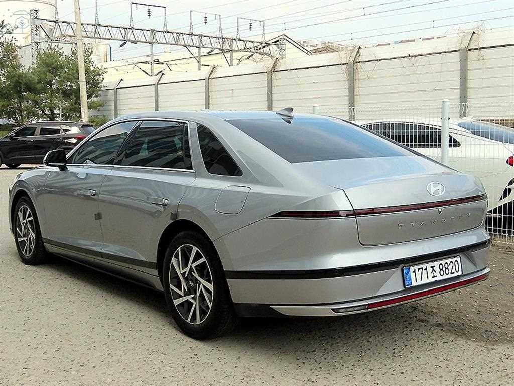현대 그랜저 그랜저 (GN7) LPG 3.5 2WD (택시형) 고급형 이미지 3