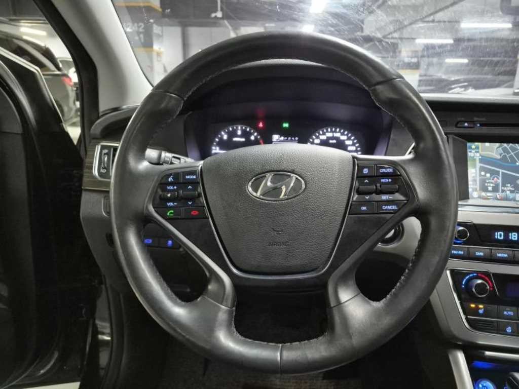현대 쏘나타 LF 쏘나타 1.7 E-VGT 스마트 이미지 12