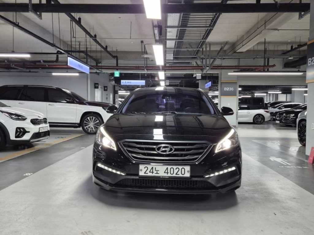 현대 쏘나타 LF 쏘나타 1.7 E-VGT 스마트 이미지 2