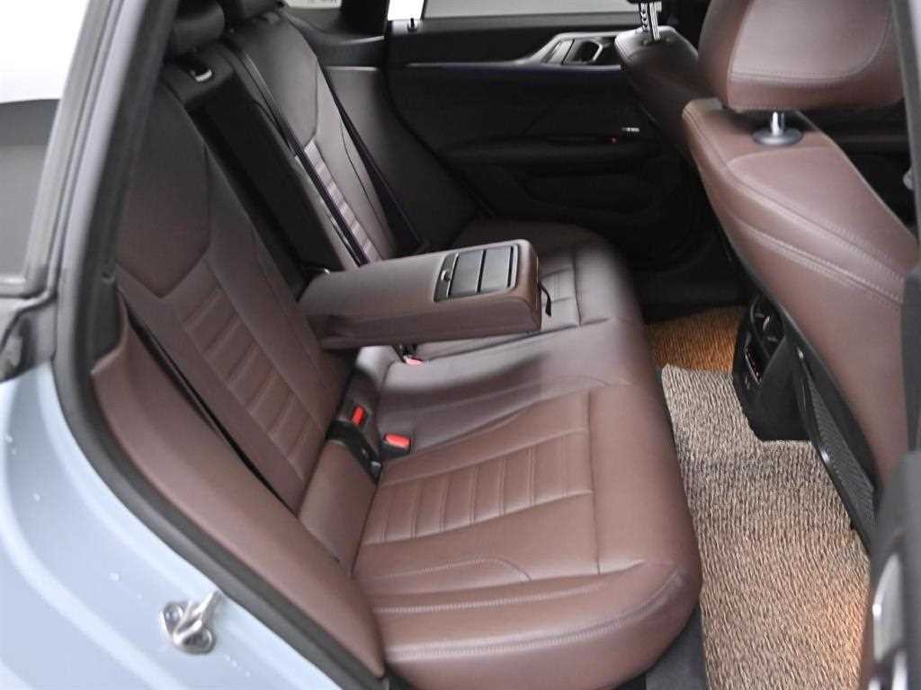 BMW 4시리즈 4시리즈 (G22) 420i 그란쿠페 퍼스트 에디션 이미지 12