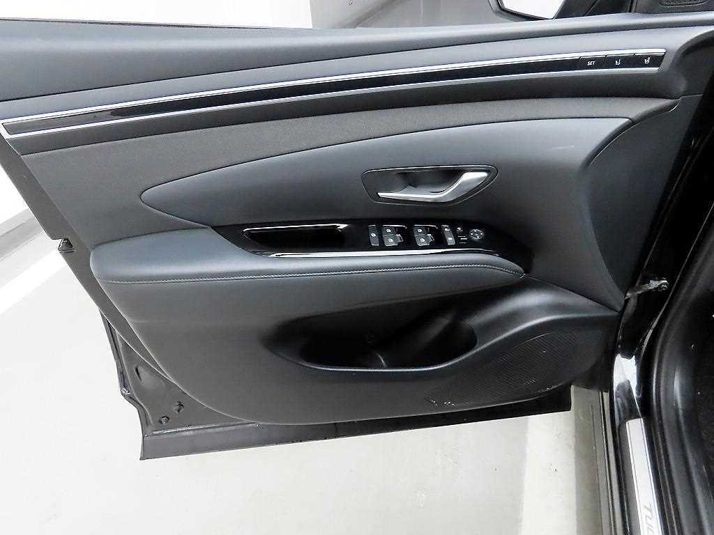 현대 투싼 투싼 (NX4) 디젤 2.0 2WD 인스퍼레이션 이미지 11