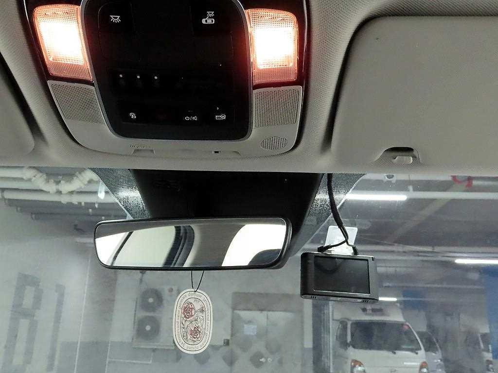 현대 투싼 투싼 (NX4) 디젤 2.0 2WD 인스퍼레이션 이미지 16