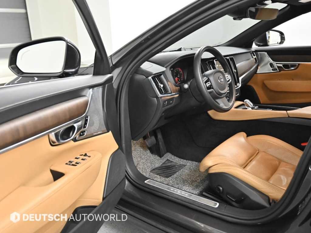 볼보 S90 B5 인스크립션 이미지 11