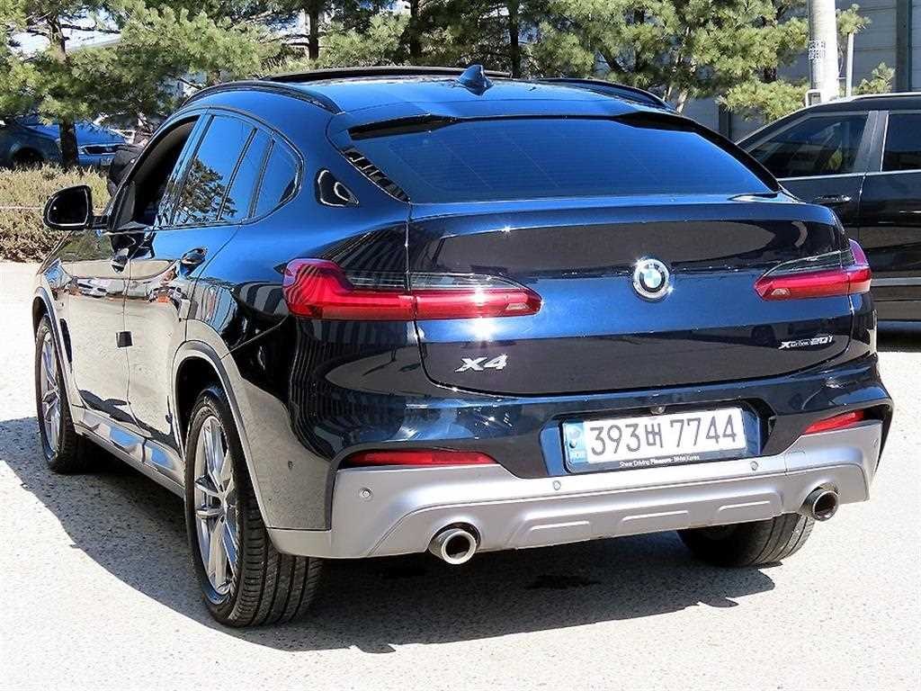 BMW X4 X4 (G02) xDrive 20i M 스포츠 X 온라인 익스클루시브 에디션 이미지 3