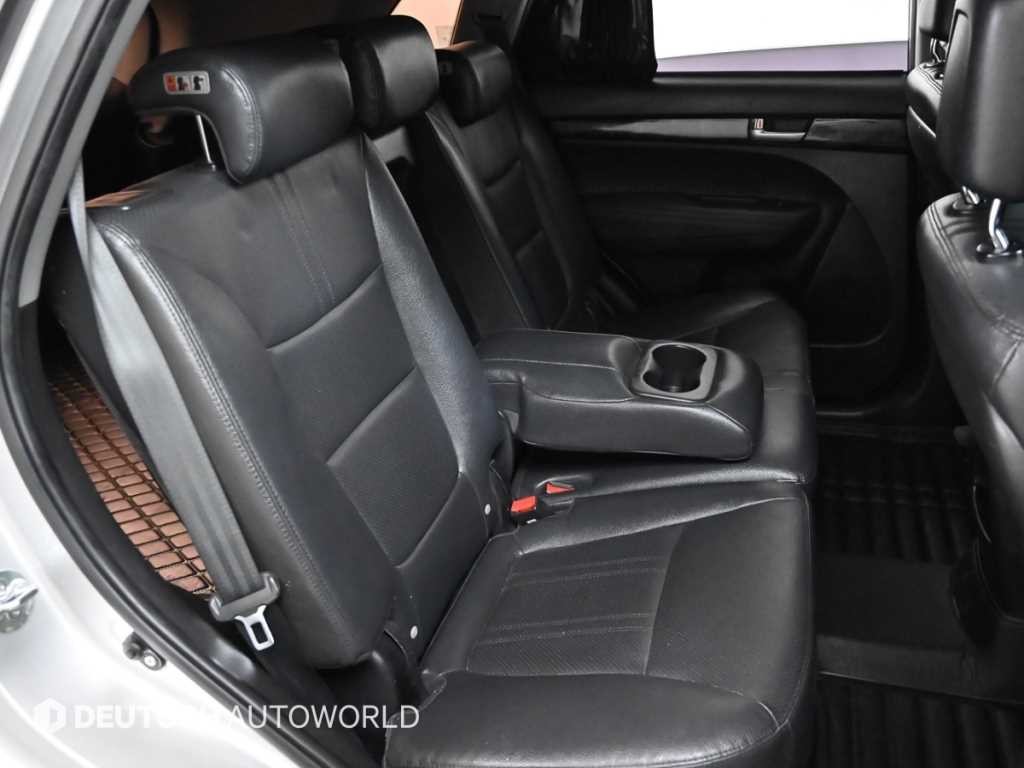 기아 쏘렌토 뉴 쏘렌토 R 2WD 2.0 TLX 스페셜 이미지 12