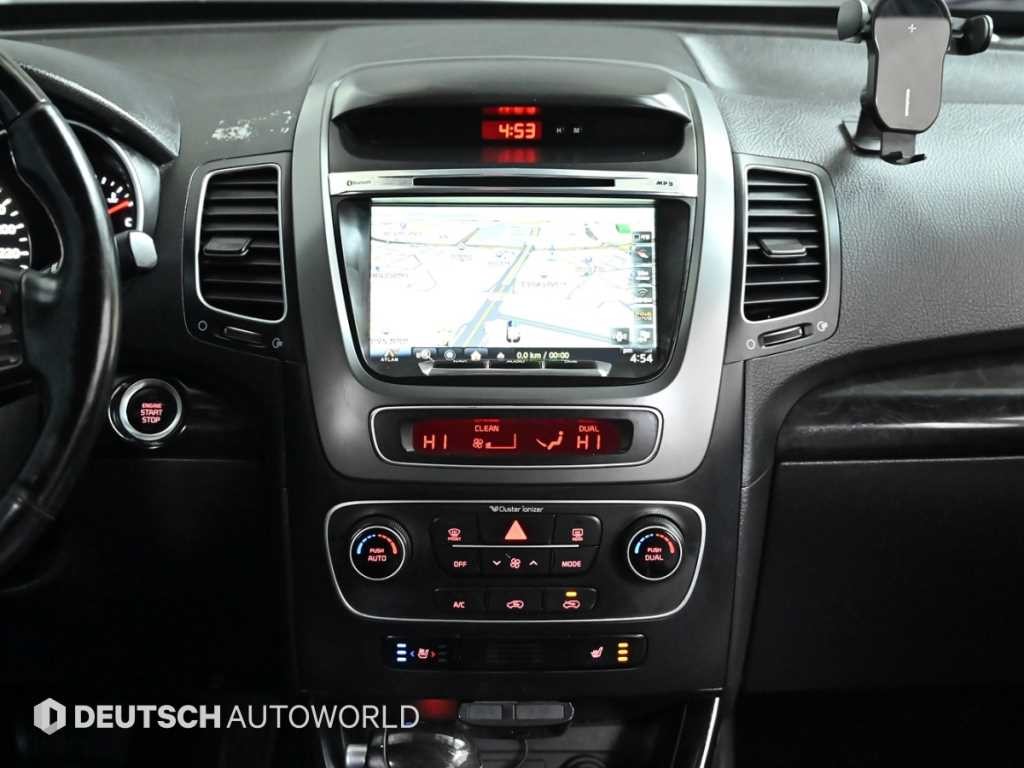 기아 쏘렌토 뉴 쏘렌토 R 2WD 2.0 TLX 스페셜 이미지 14