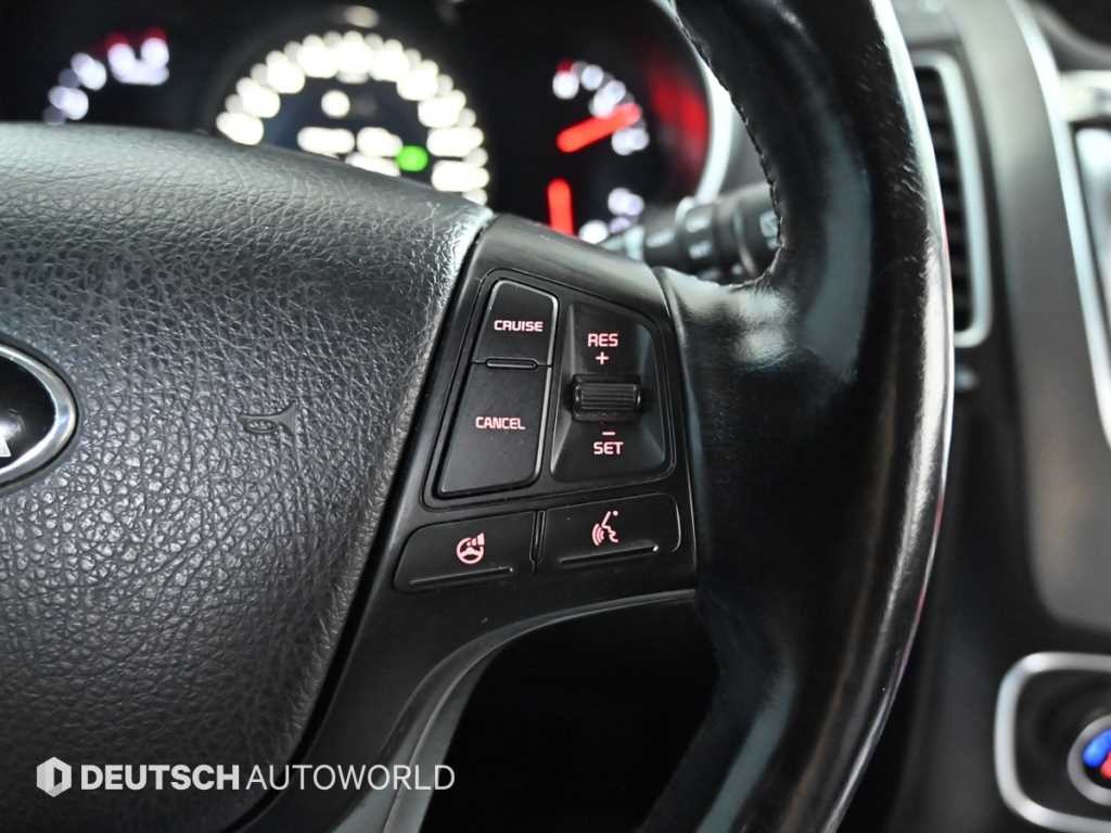 기아 쏘렌토 뉴 쏘렌토 R 2WD 2.0 TLX 스페셜 이미지 17