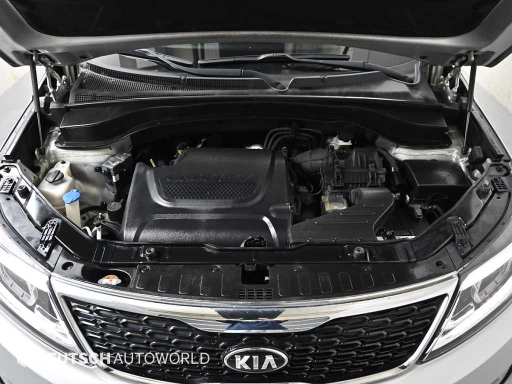 기아 쏘렌토 뉴 쏘렌토 R 2WD 2.0 TLX 스페셜 이미지 6