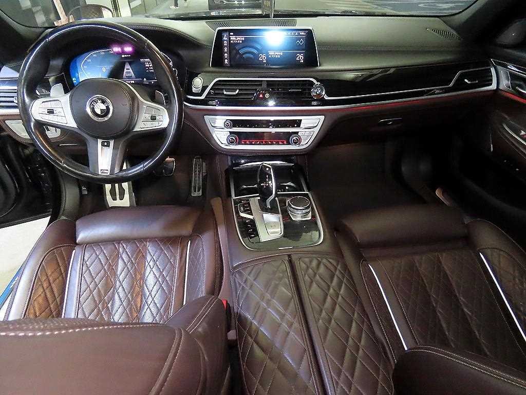 BMW 7시리즈 7시리즈 (G11) 745e i퍼포먼스 M스포츠 이미지 10