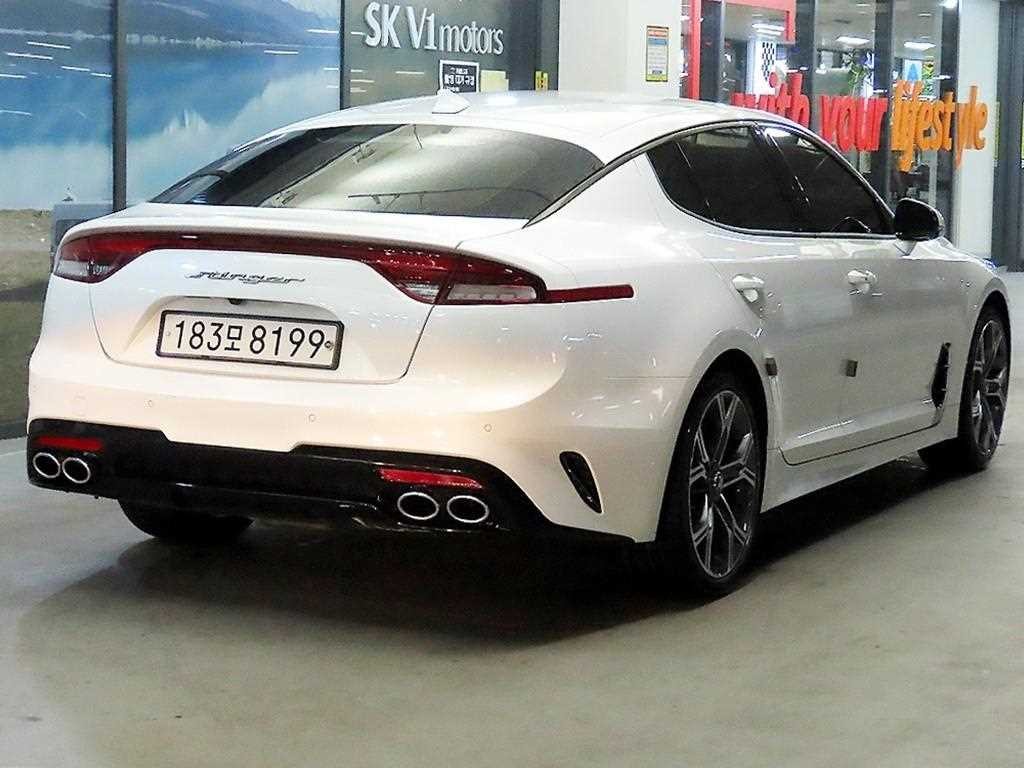 기아 스팅어 스팅어 마이스터 2WD 2.5 플래티넘 이미지 4