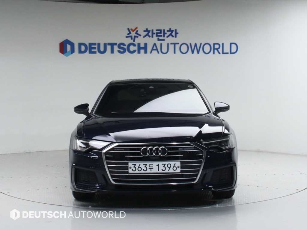 아우디 A6 A6 (C8) 45 TFSI 콰트로 프리미엄 이미지 3
