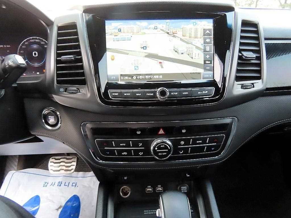 KG모빌리티(쌍용) 렉스턴 더 뉴 렉스턴 스포츠 칸 디젤 2.2 4WD 익스페디션 이미지 13