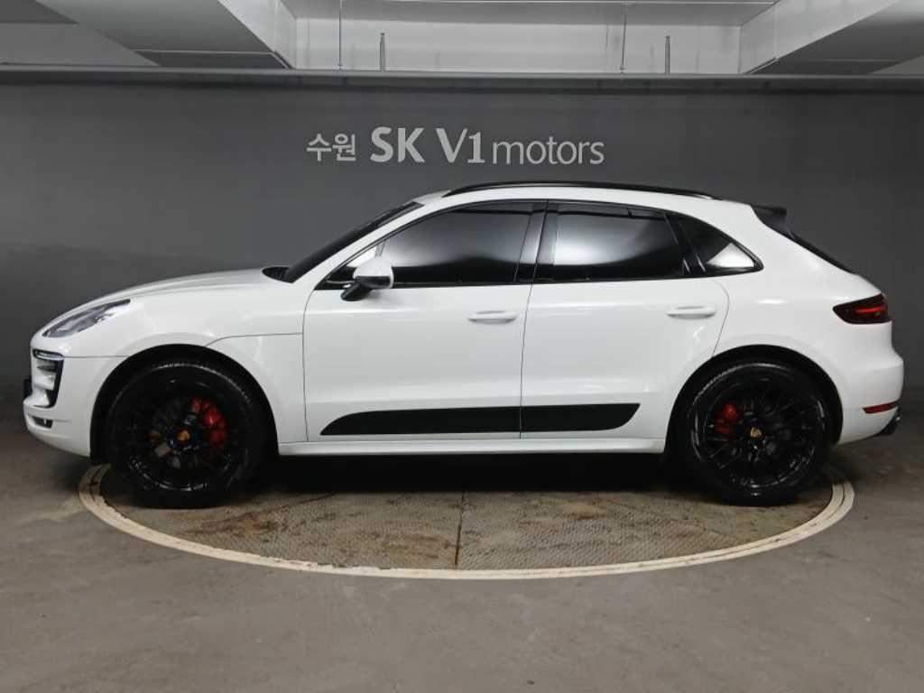 포르쉐 마칸 가솔린 3.0 GTS 이미지 3