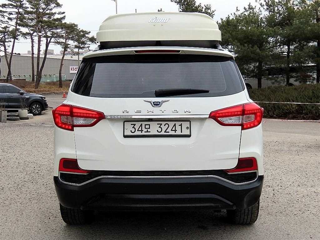 KG모빌리티(쌍용) 렉스턴 G4렉스턴 디젤 2.2 4WD 헤리티지 이미지 4