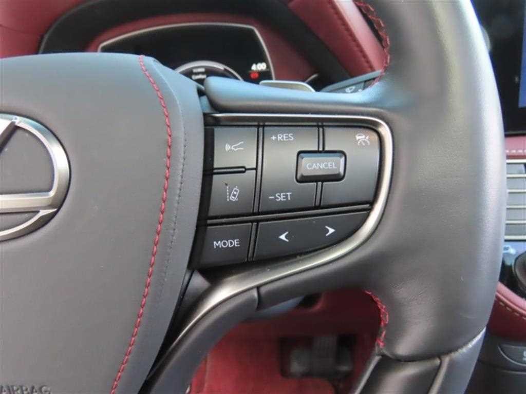 렉서스 LS LS500h 3.5 플래티넘 AWD 이미지 11