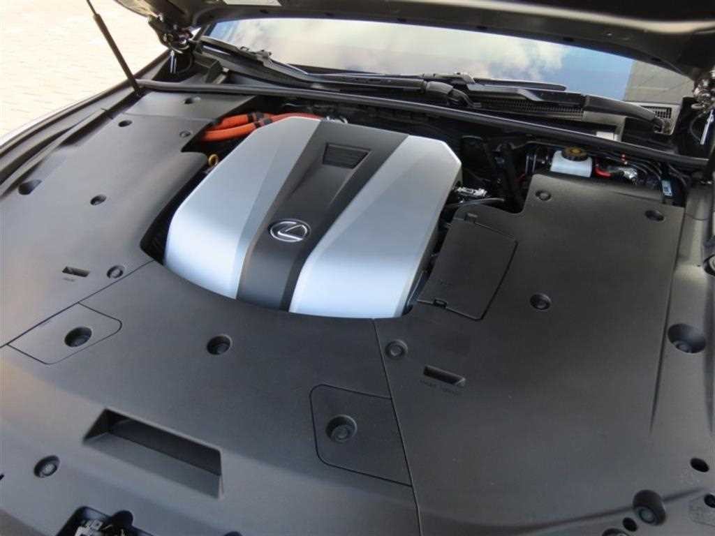 렉서스 LS LS500h 3.5 플래티넘 AWD 이미지 20