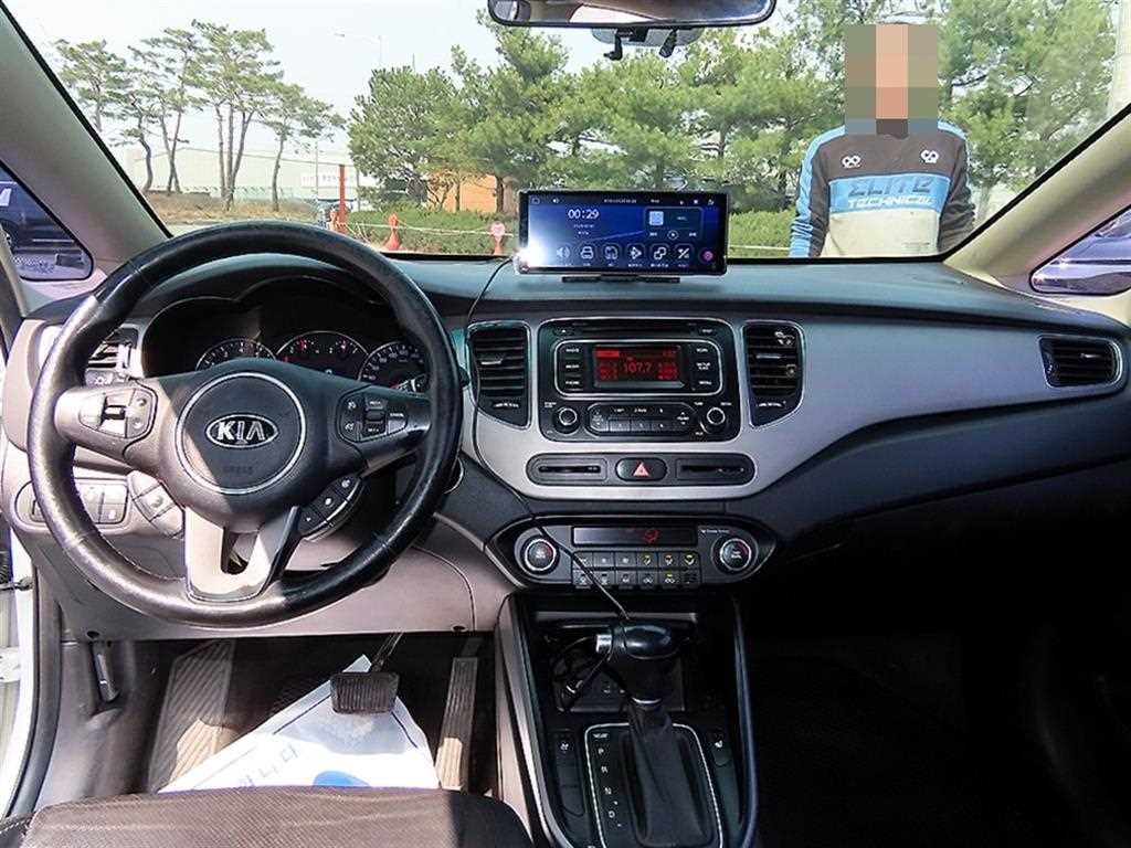 기아 카렌스 올뉴 카렌스 2.0 LPI 프레스티지 이미지 7
