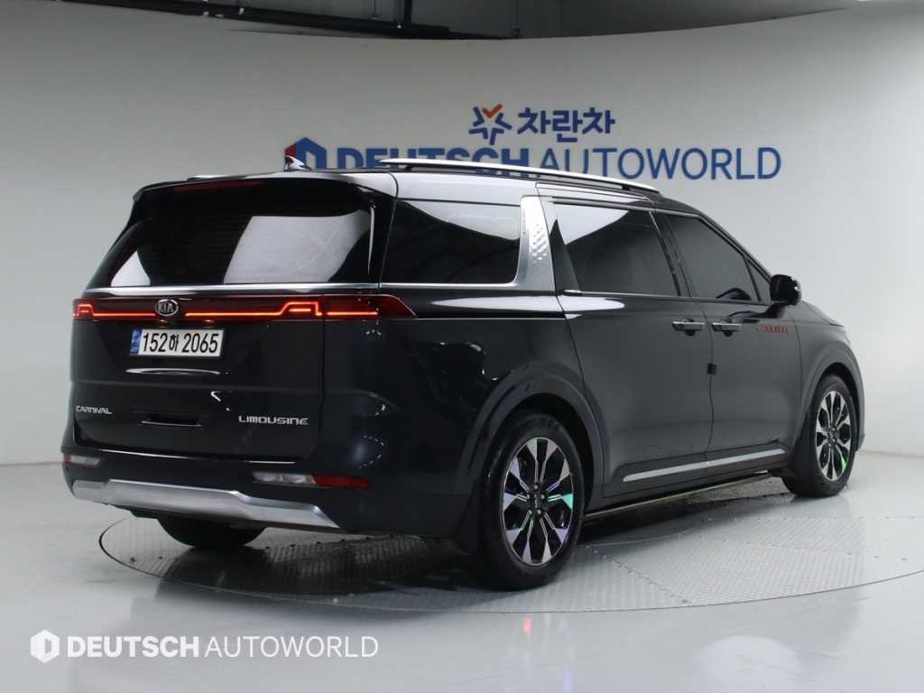 기아 카니발 카니발 4세대 디젤 9인승 시그니처 이미지 2