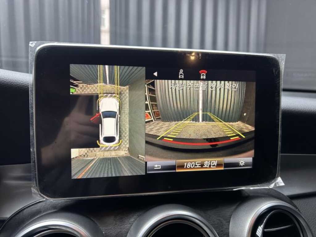 벤츠 GLC 클래스 GLC클래스 X253 GLC 300 4MATIC 쿠페 이미지 16