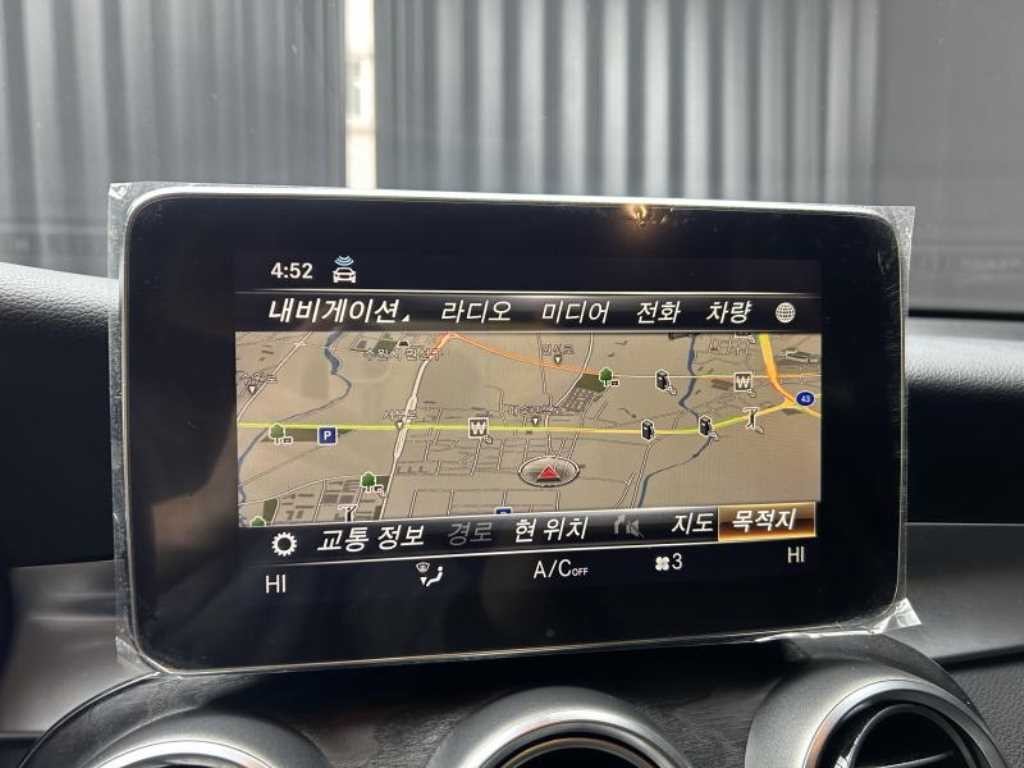 벤츠 GLC 클래스 GLC클래스 X253 GLC 300 4MATIC 쿠페 이미지 17