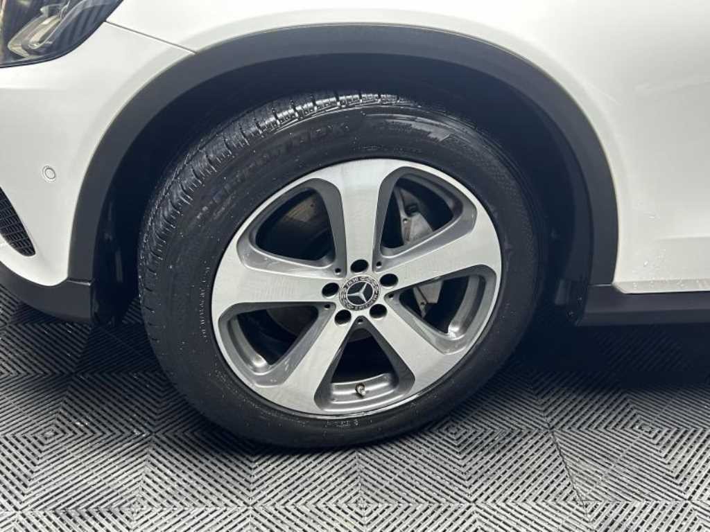벤츠 GLC 클래스 GLC클래스 X253 GLC 300 4MATIC 쿠페 이미지 19