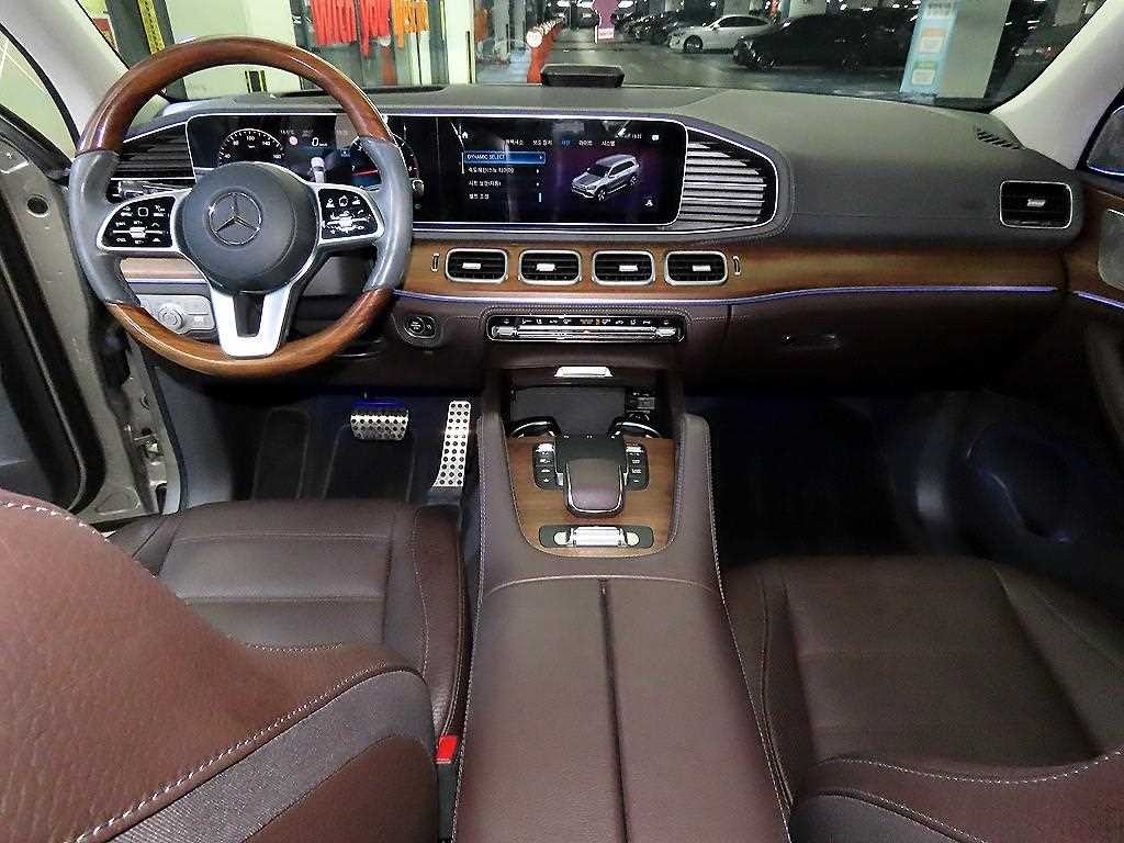 벤츠 GLS 클래스 GLS클래스 X167 GLS 400d 4MATIC 이미지 10
