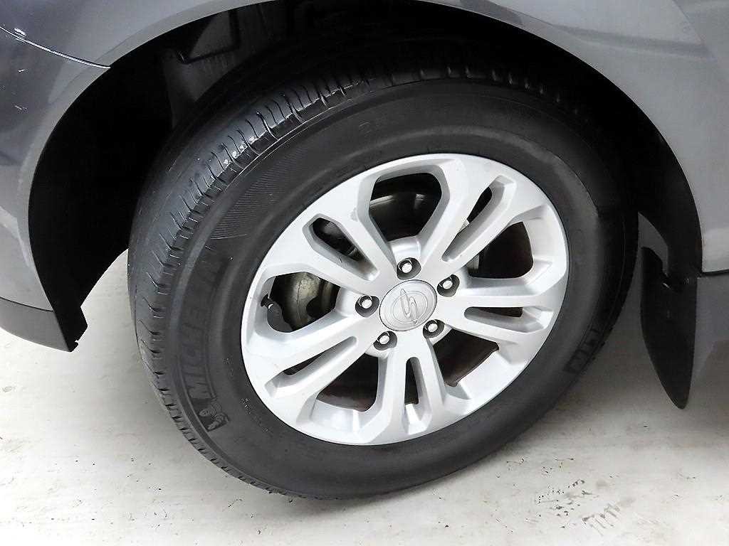 KG모빌리티(쌍용) 코란도 코란도스포츠 디젤 4WD CX7 패션 이미지 18