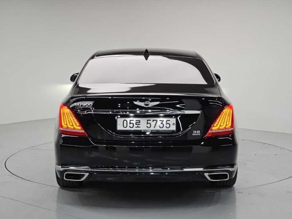 제네시스 EQ900 3.8 GDI AWD 프리미엄 럭셔리 이미지 3