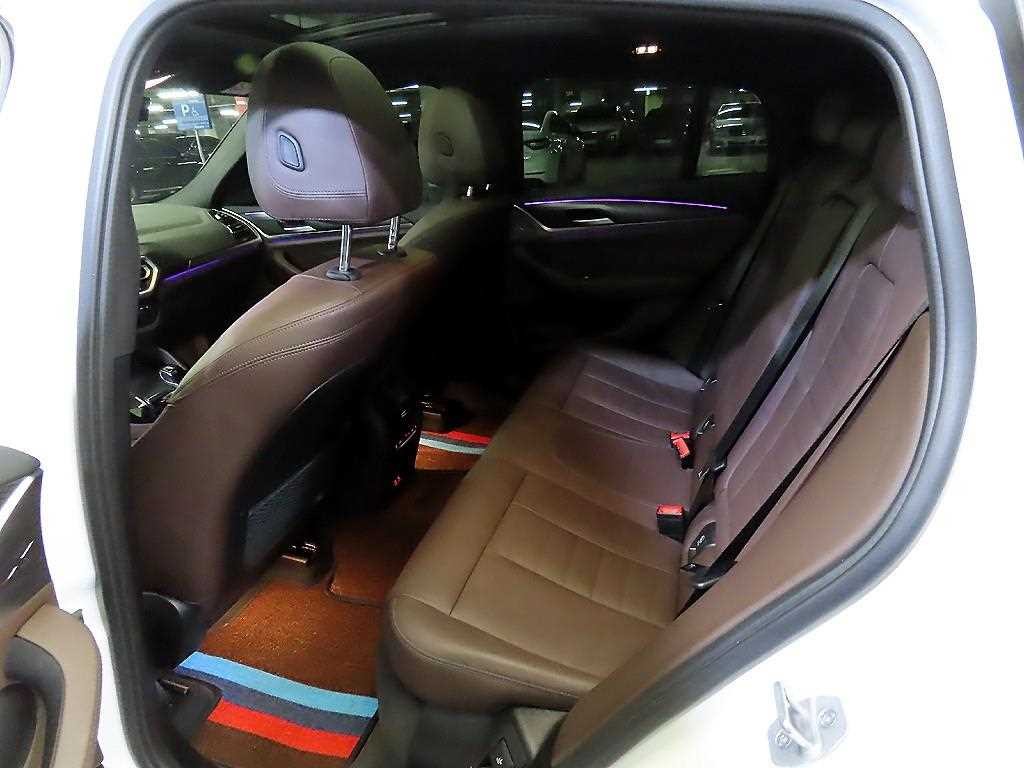 BMW X4 X4 (G02) xDrive 20i M 스포츠 프로 이미지 7