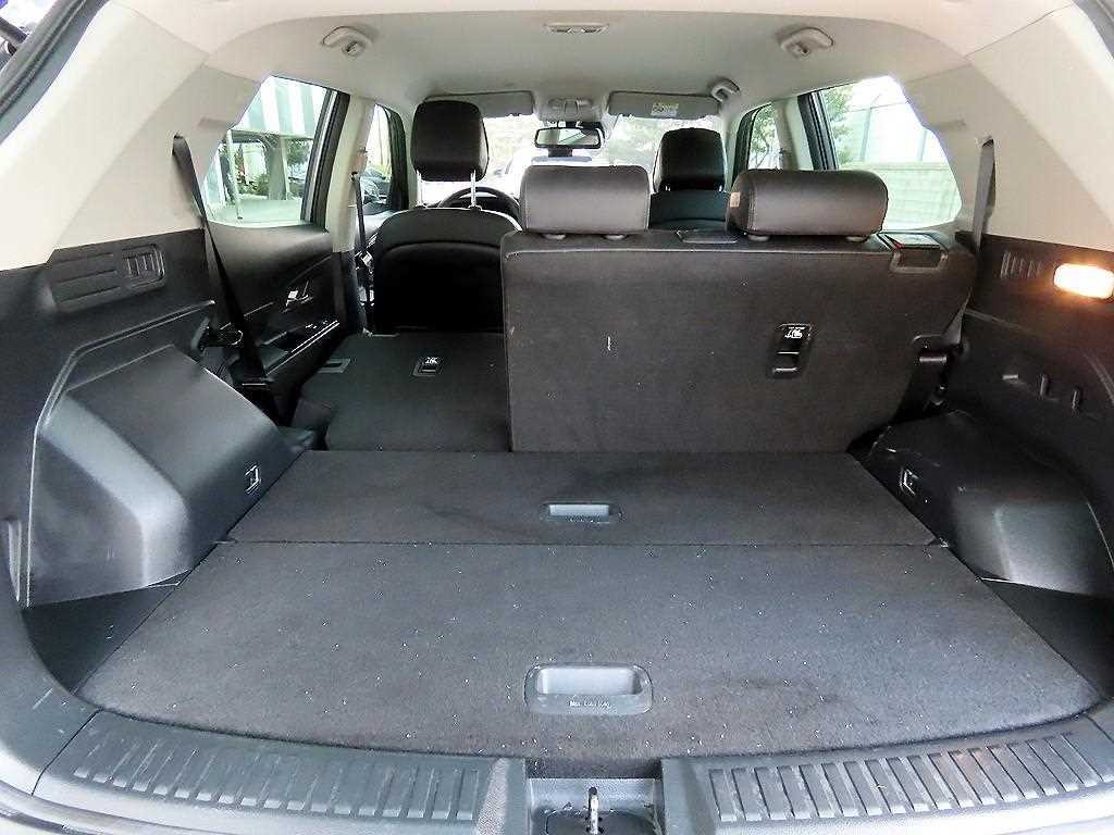 KG모빌리티(쌍용) 코란도 뷰티풀코란도 2WD 가솔린 1.5 C5 이미지 18