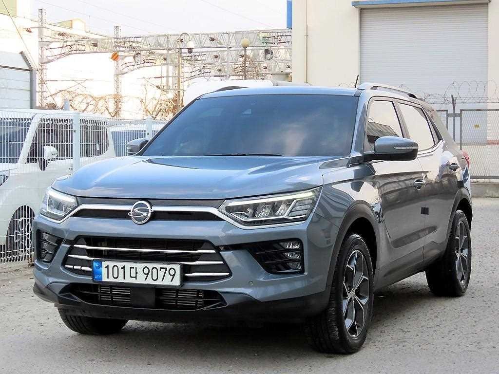 KG모빌리티(쌍용) 코란도 뷰티풀코란도 2WD 가솔린 1.5 C5 이미지 2