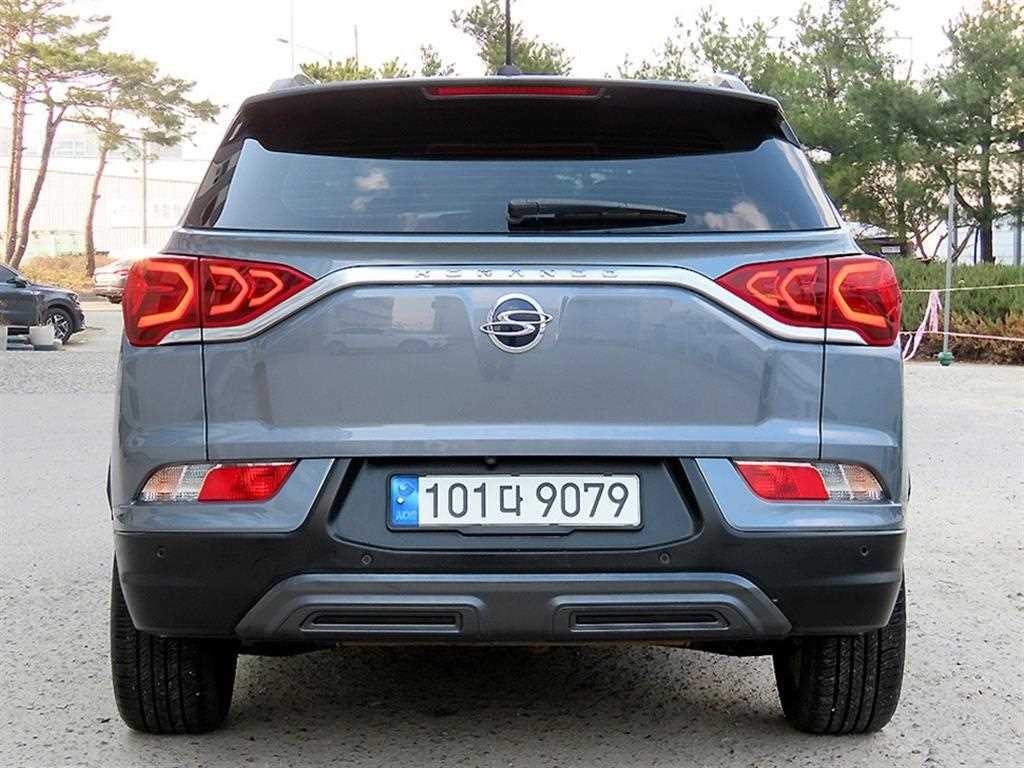 KG모빌리티(쌍용) 코란도 뷰티풀코란도 2WD 가솔린 1.5 C5 이미지 4