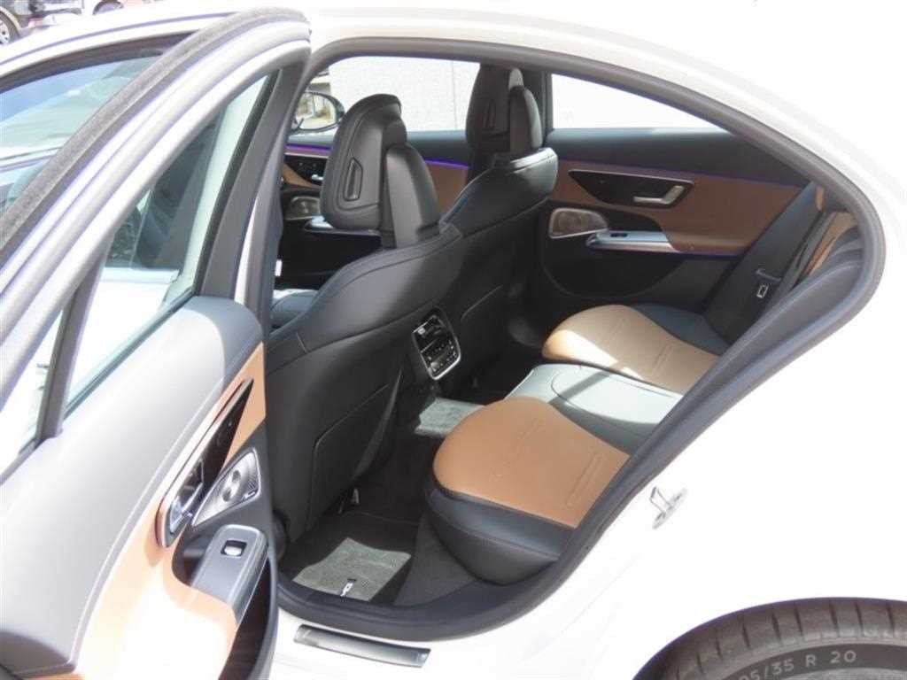 벤츠 E 클래스 E-클래스 W214 E53 AMG 하이브리드 4MATIC+ 이미지 13