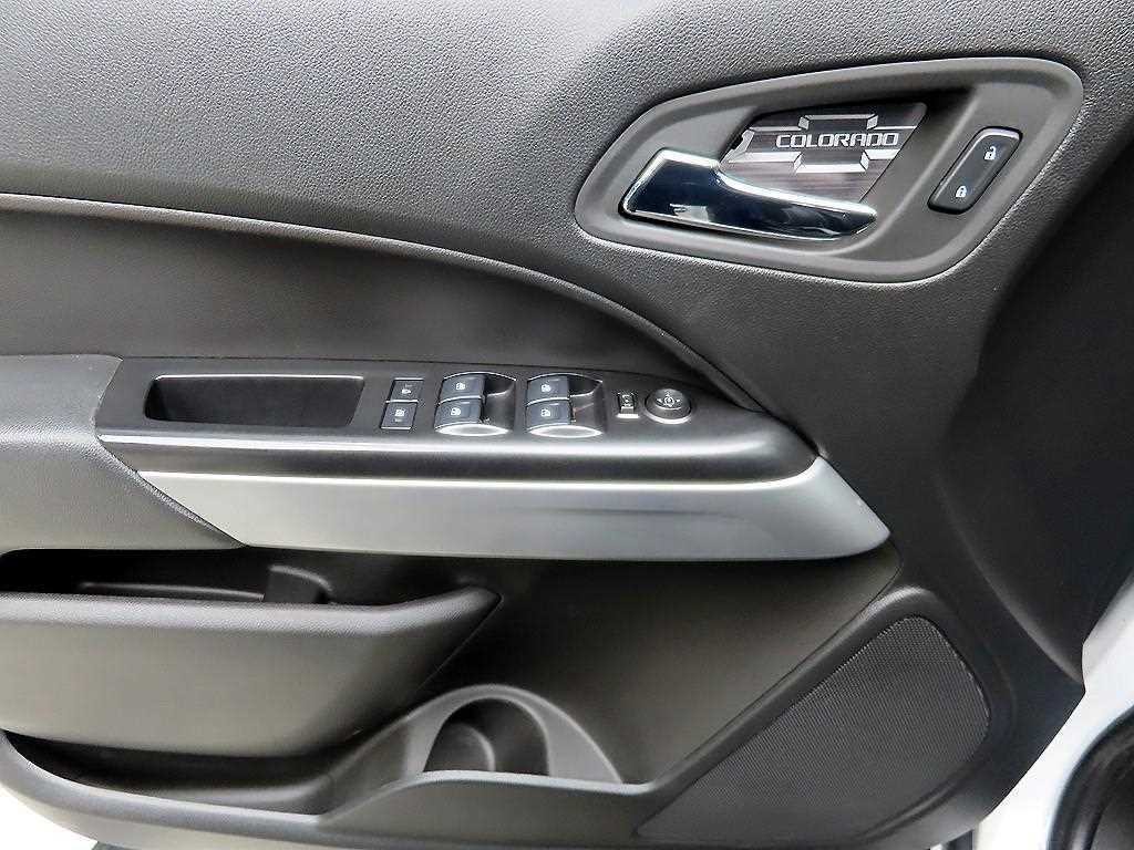 쉐보레 콜로라도 리얼 뉴 콜로라도 3.6 익스트림-X 4WD 이미지 11