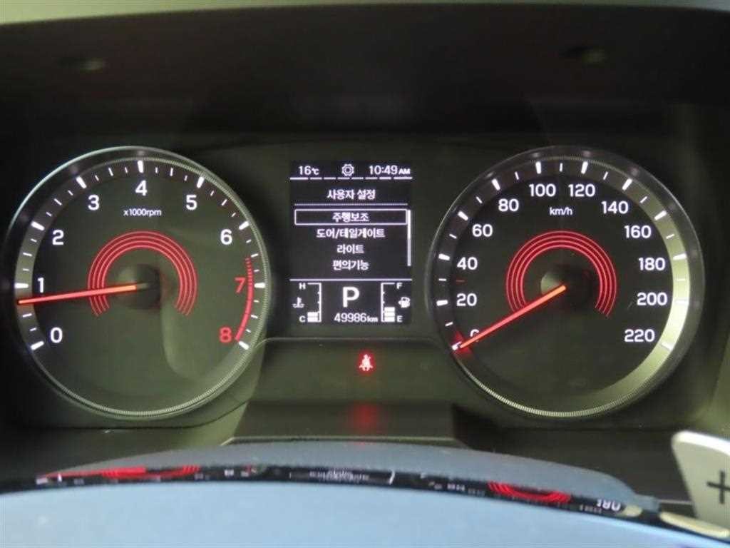 KG모빌리티(쌍용) 코란도 뷰티풀코란도 2WD 가솔린 1.5 C5 플러스 이미지 5