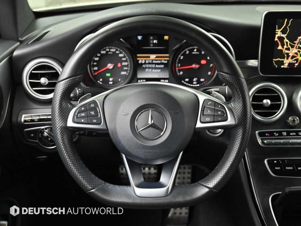 벤츠 C 클래스 C클래스 W205 C200 쿠페 이미지 13