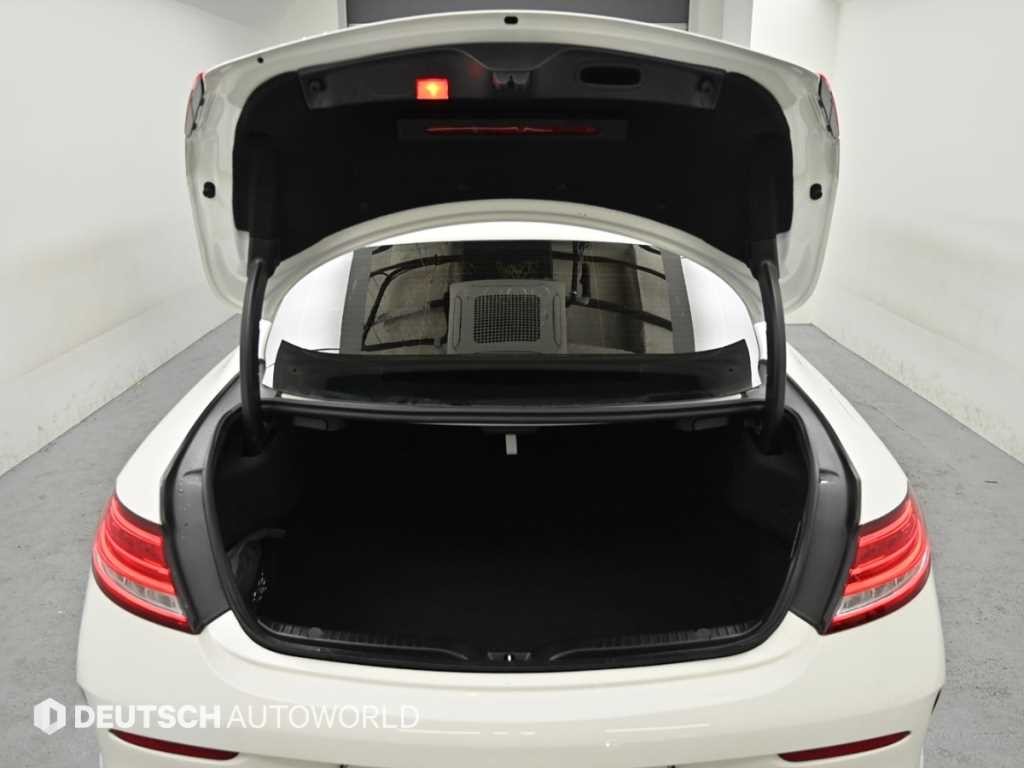 벤츠 C 클래스 C클래스 W205 C200 쿠페 이미지 19