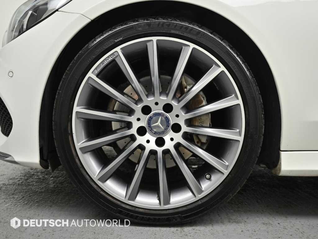 벤츠 C 클래스 C클래스 W205 C200 쿠페 이미지 5